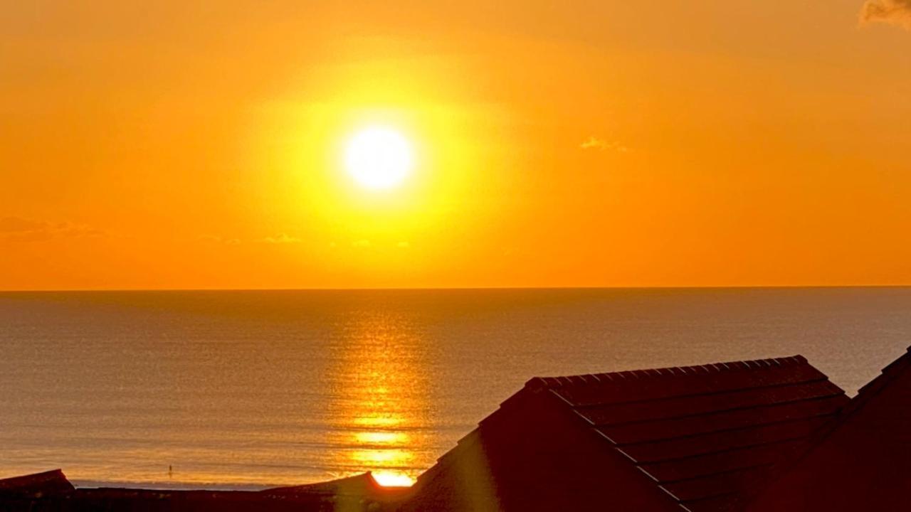 11 Putsborough - Luxury Apartment At Byron Woolacombe, Only 4 Minute Walk To Woolacombe Beach! Eksteriør billede